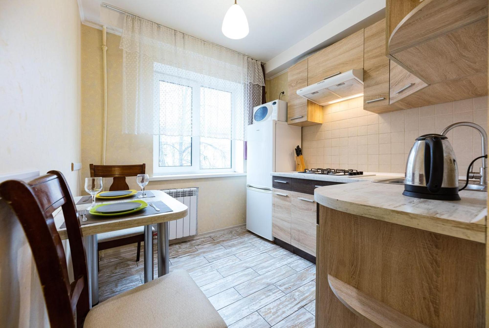 Апартаменти Дарницька Площа Kiev Extérieur photo